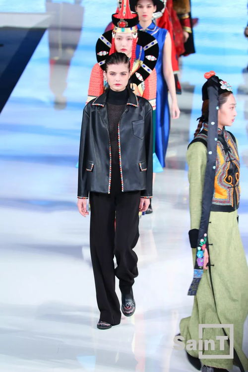蒙古族服装服饰惊艳中国国际时装周